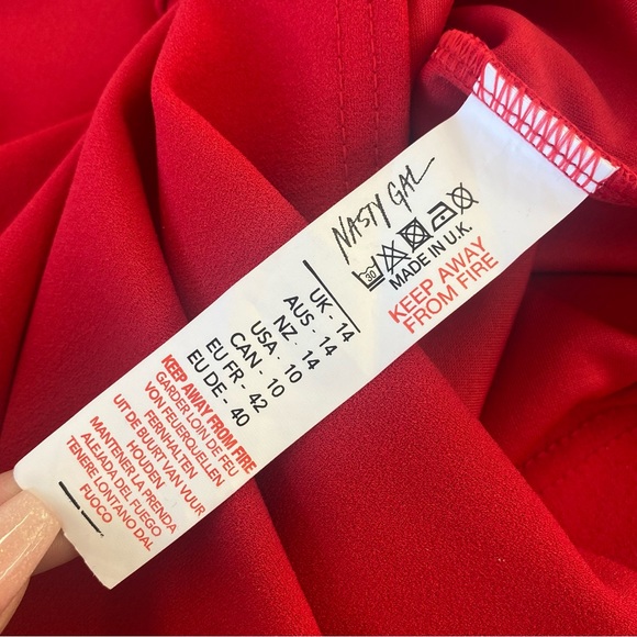 NastyGal Know Your Angles Red Mini Dress Size 10 - Picture 8 of 9